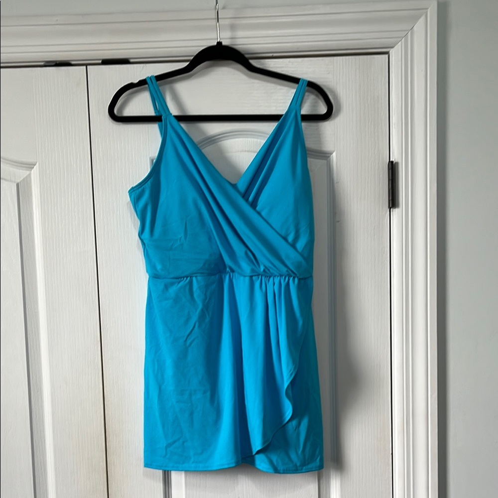 Lands' End Women's turquoise one piece bathing suit NBNT
